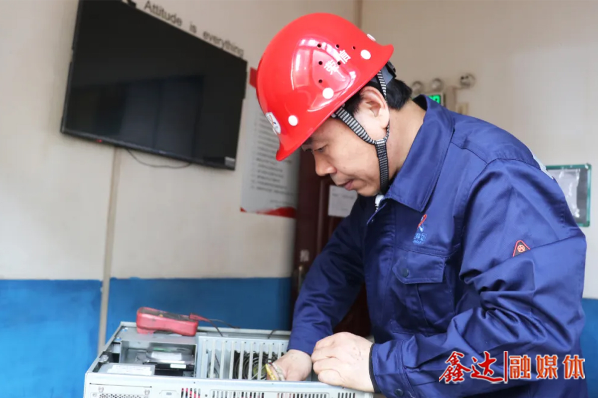 鑫達(dá)故事丨張友良：把愛好變成職業(yè)，摸透自動化程序的“喜怒哀樂”！